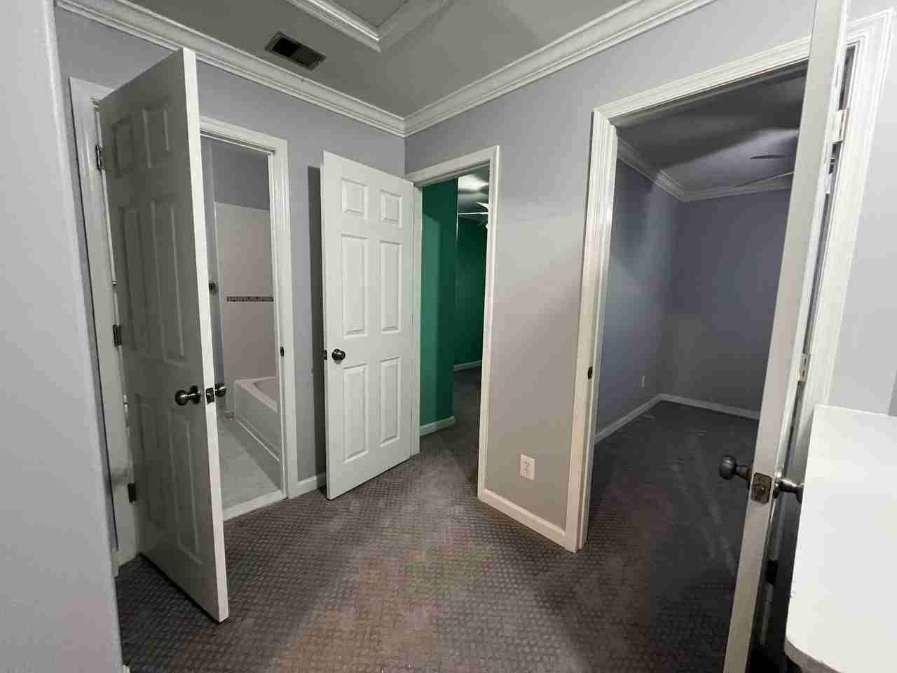 8607 Walcott Ct - Photo 6 of 21