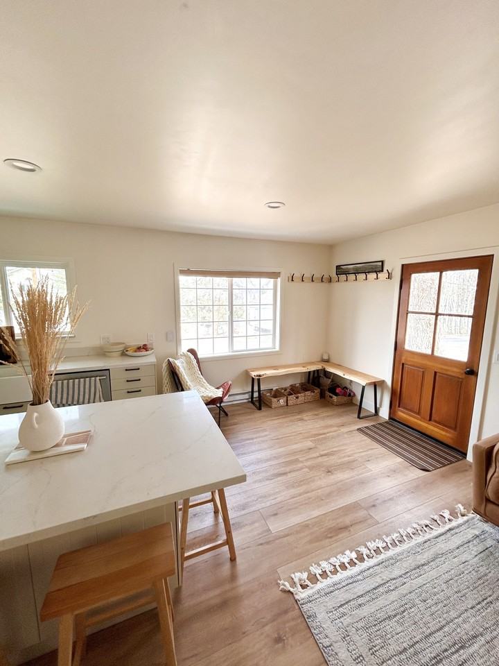 396 Juniper Dr #A - Photo 4 of 8