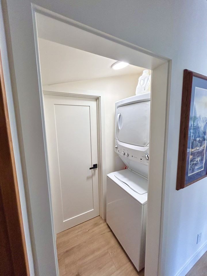 396 Juniper Dr #A - Photo 7 of 8