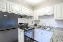 20 Lakeview Gdns #815 - Photo 1 of 1