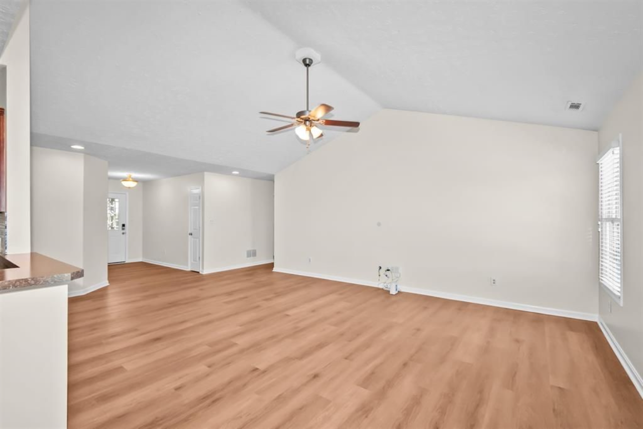 3601 Runnymede Ct #NA - Photo 6 of 13
