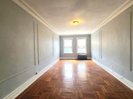 featured image of 61 S Munn Ave #207