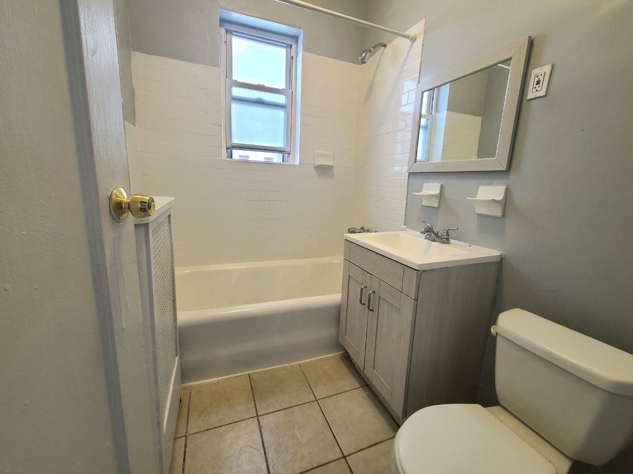 61 S Munn Ave #207 - Photo 4 of 5