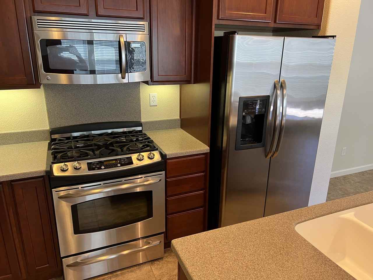 207 W La Flor Ln #207 - Photo 5 of 20