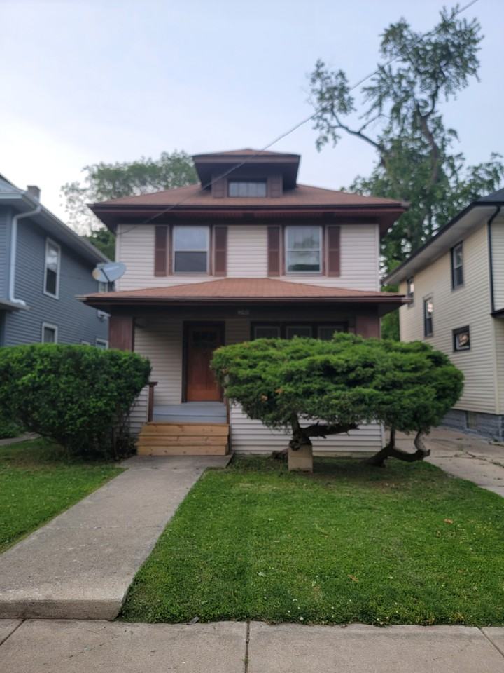348 Marion Ave #NA - Photo 3 of 20