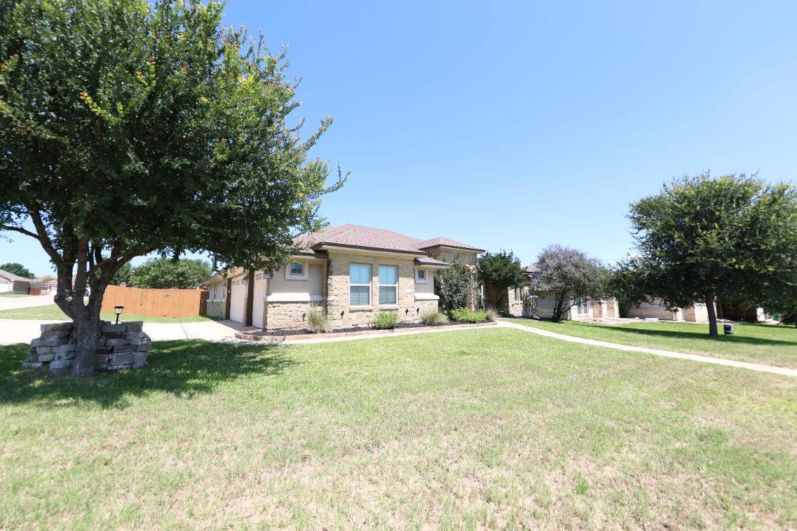 2515 Alpine Fir Dr #NA - Photo 2 of 33