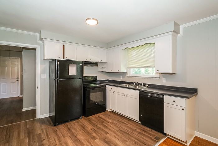 175 Dale Ter - Photo 4 of 11