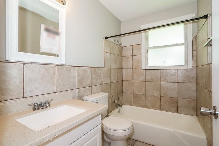 175 Dale Ter - Photo 6 of 11