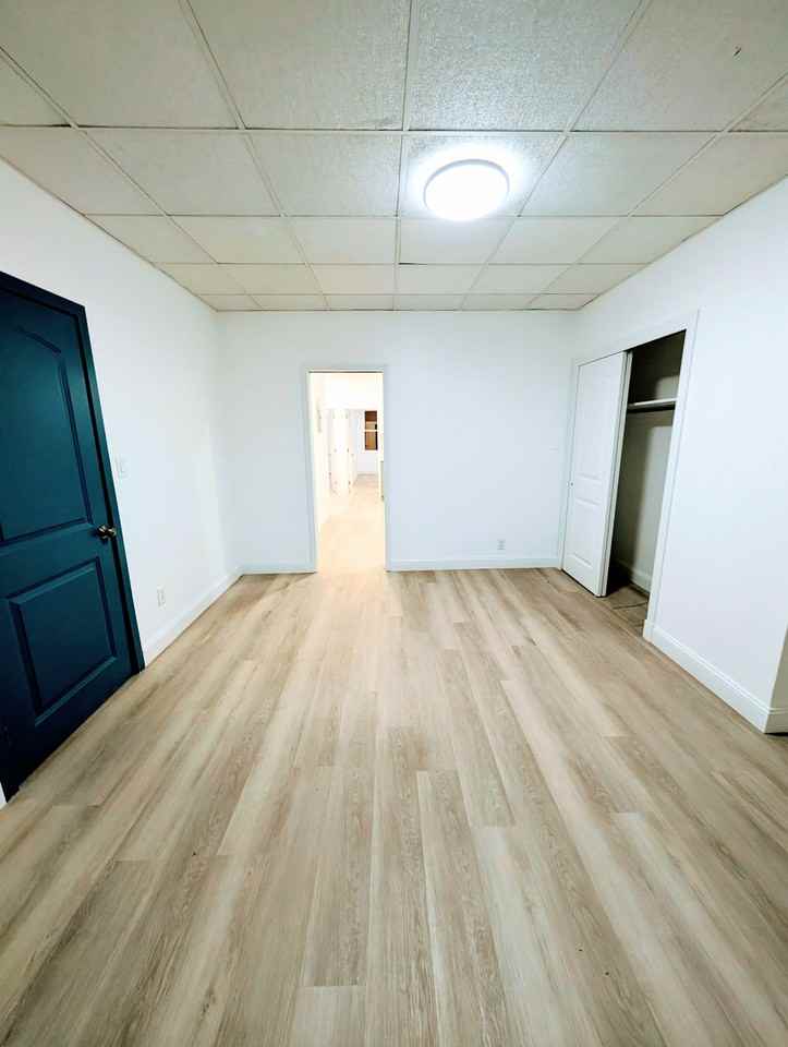 9209 88th Ave #1 - Photo 3 of 26