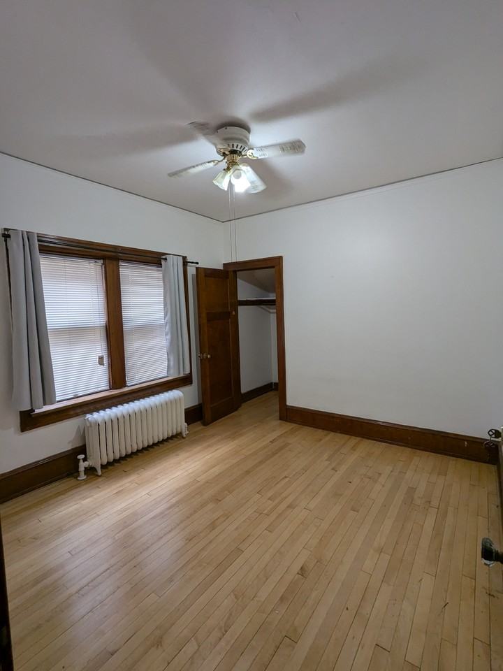 2976 N 49th St - Photo 3 of 6