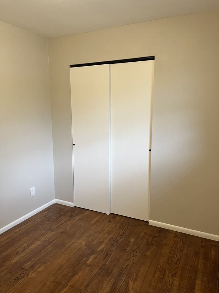 135 Appletree Ln #NA - Photo 7 of 13