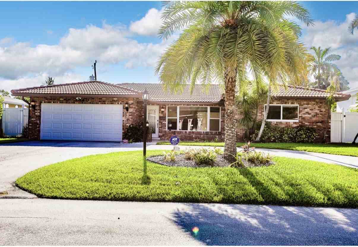 3840 Ne 22nd Way #NA - Photo 4 of 41