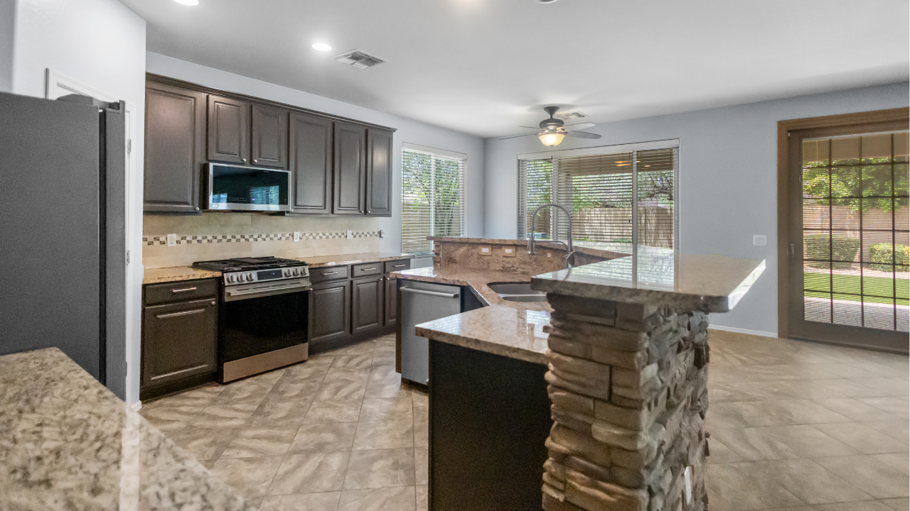 8352 W Molly Ln #NA - Photo 3 of 22
