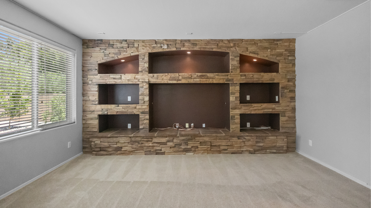 8352 W Molly Ln #NA - Photo 6 of 22