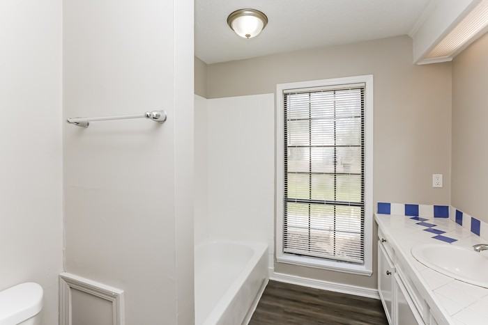 103 Hunts Ln - Photo 7 of 11