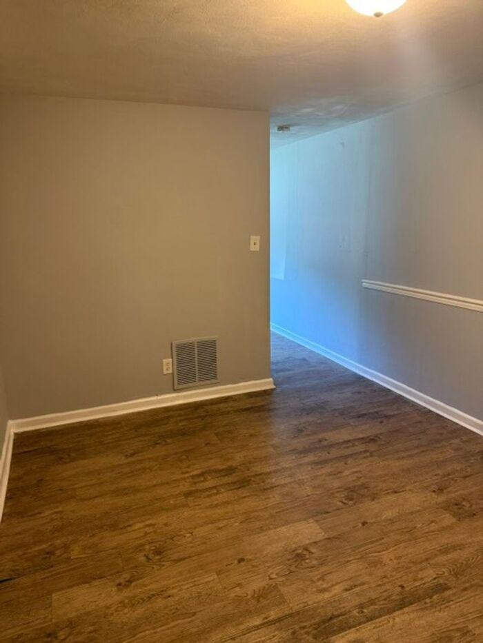 231 Edison Ave #231 - Photo 5 of 15