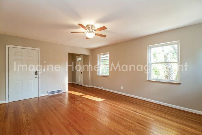 4019 Paxton Ave #2 - Photo 4 of 16