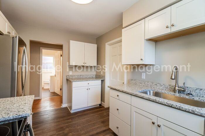 4019 Paxton Ave #2 - Photo 7 of 16