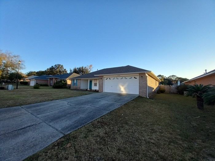 6787 Rickwood Dr - Photo 4 of 44