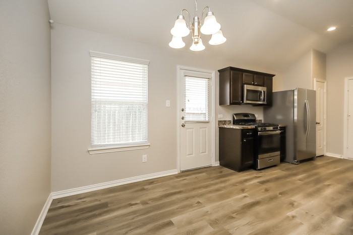 16707 Highland Villa Ln - Photo 6 of 20