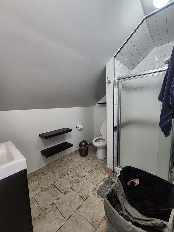 111 Colonial Pl #3 - Photo 5 of 6