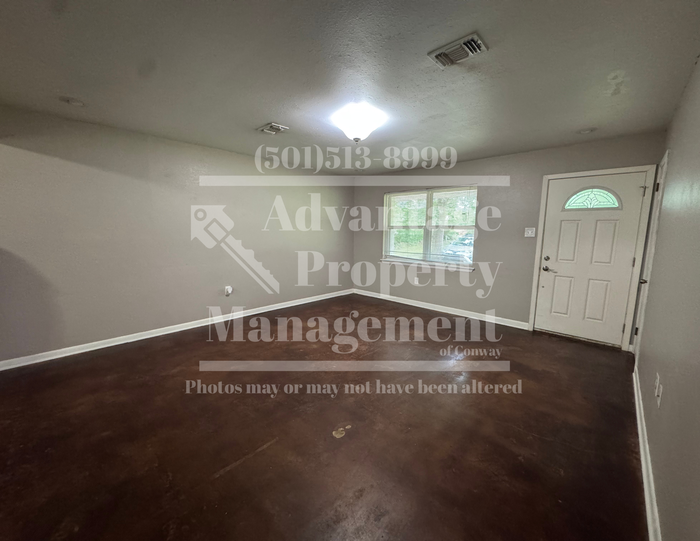 10 Towering Oaks Dr - Photo 2 of 10