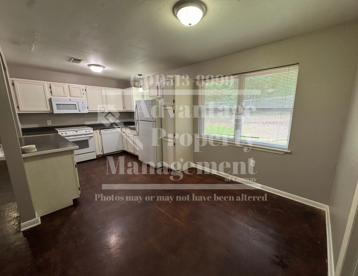 10 Towering Oaks Dr - Photo 3 of 10