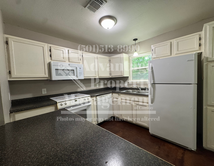 10 Towering Oaks Dr - Photo 5 of 10