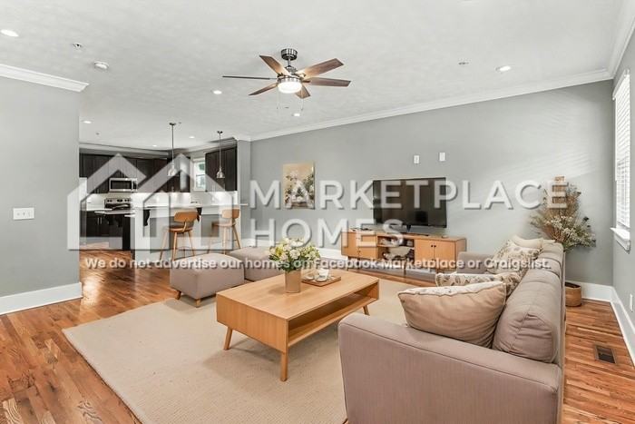 Bell St - Photo 5 of 26