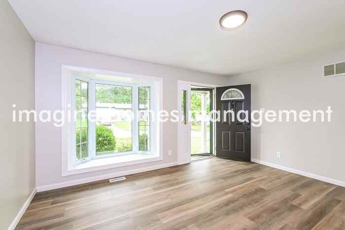 4269 Massabielle Dr - Photo 5 of 20