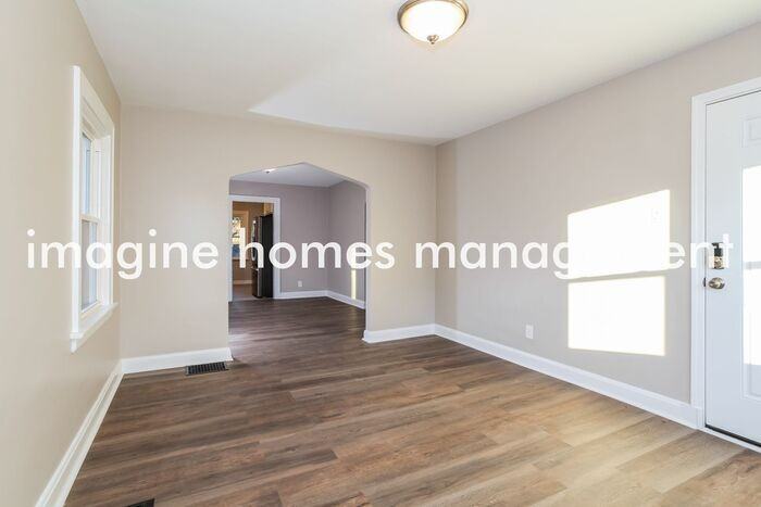 3812 Brotherton Rd - Photo 5 of 18