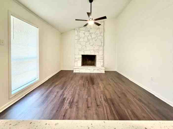5673 Longacre Ave - Photo 6 of 11