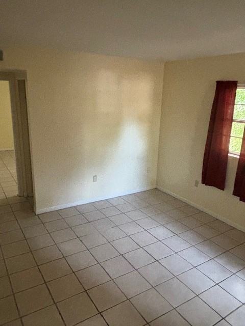 105 N Chester St #1 - Photo 3 of 6