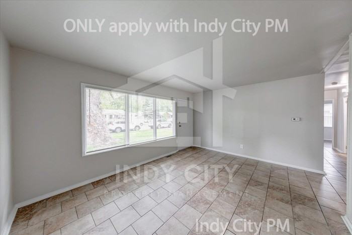 3232 Normandy Rd - Photo 6 of 23