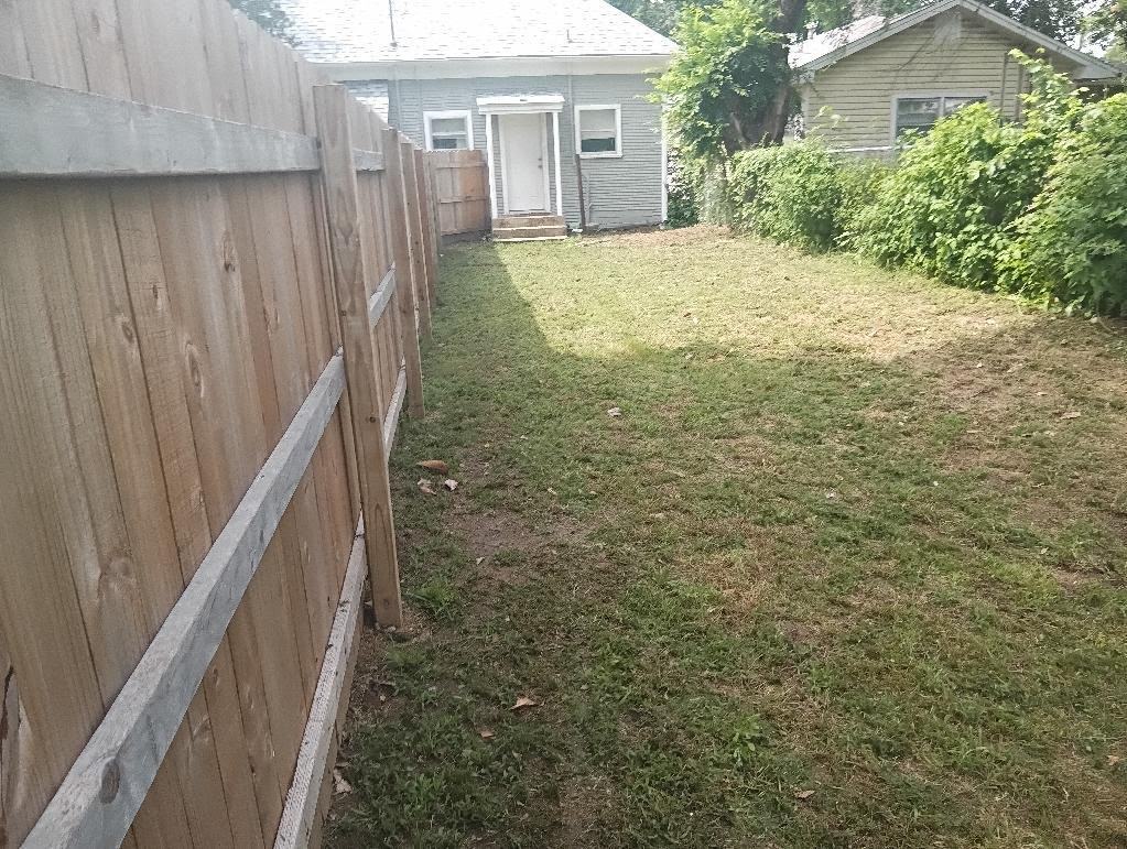 431 E Woodard St #101 - Photo 4 of 27