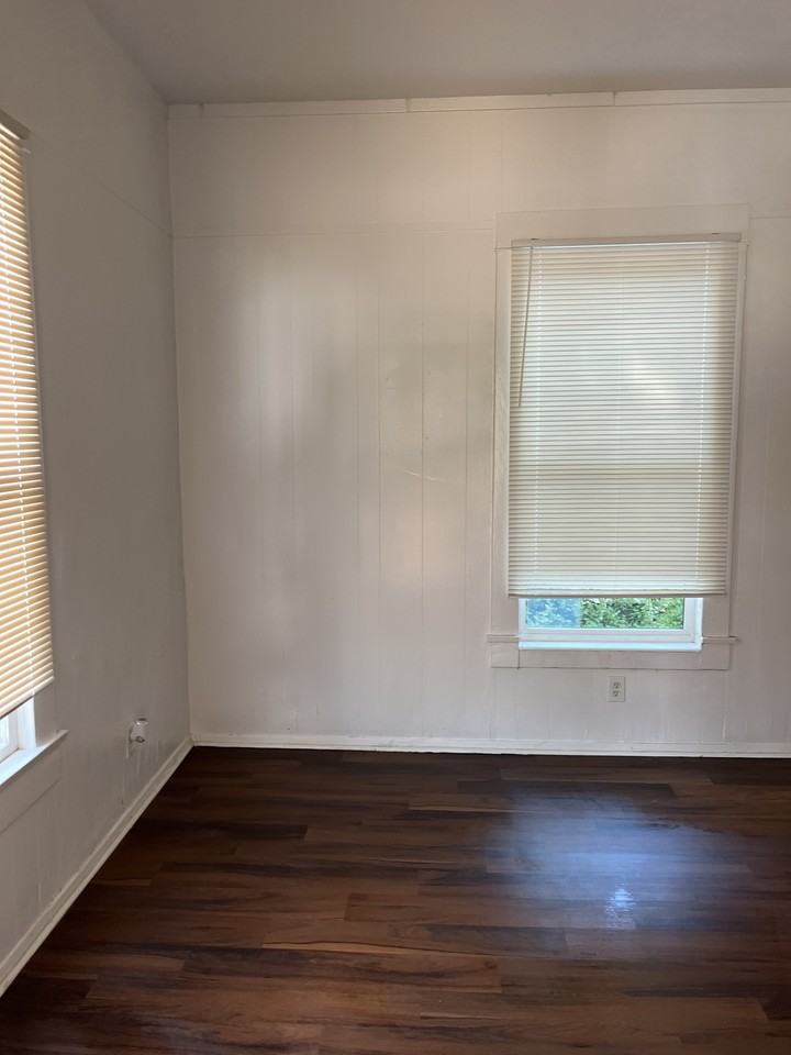 431 E Woodard St #101 - Photo 5 of 27