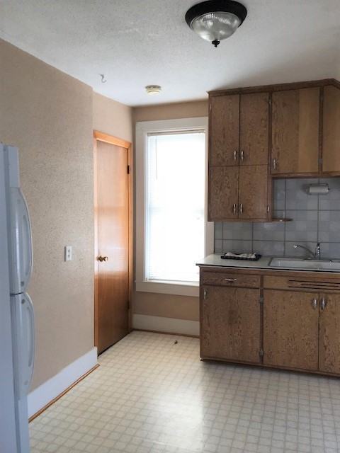 610 3rd St Sw #2 - Photo 6 of 13