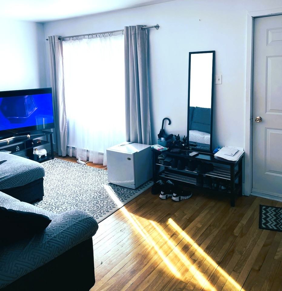 15 Rue Greenfield #1 - Photo 2 of 7