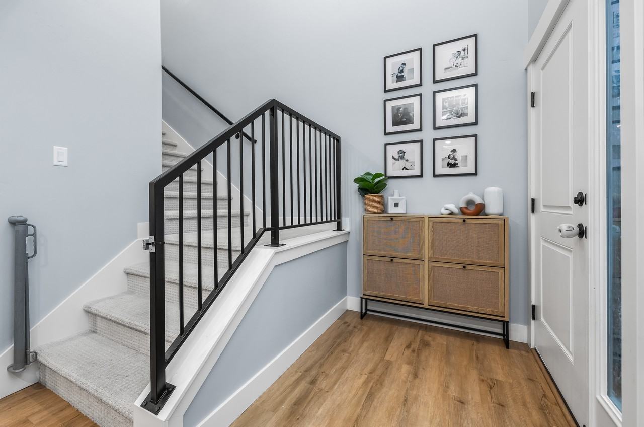 1161 Nw #108 - Photo 4 of 28