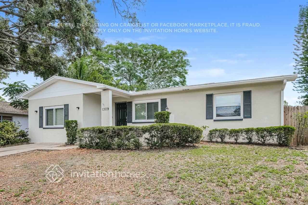 1309 Castleworks Ln - Photo 3 of 17