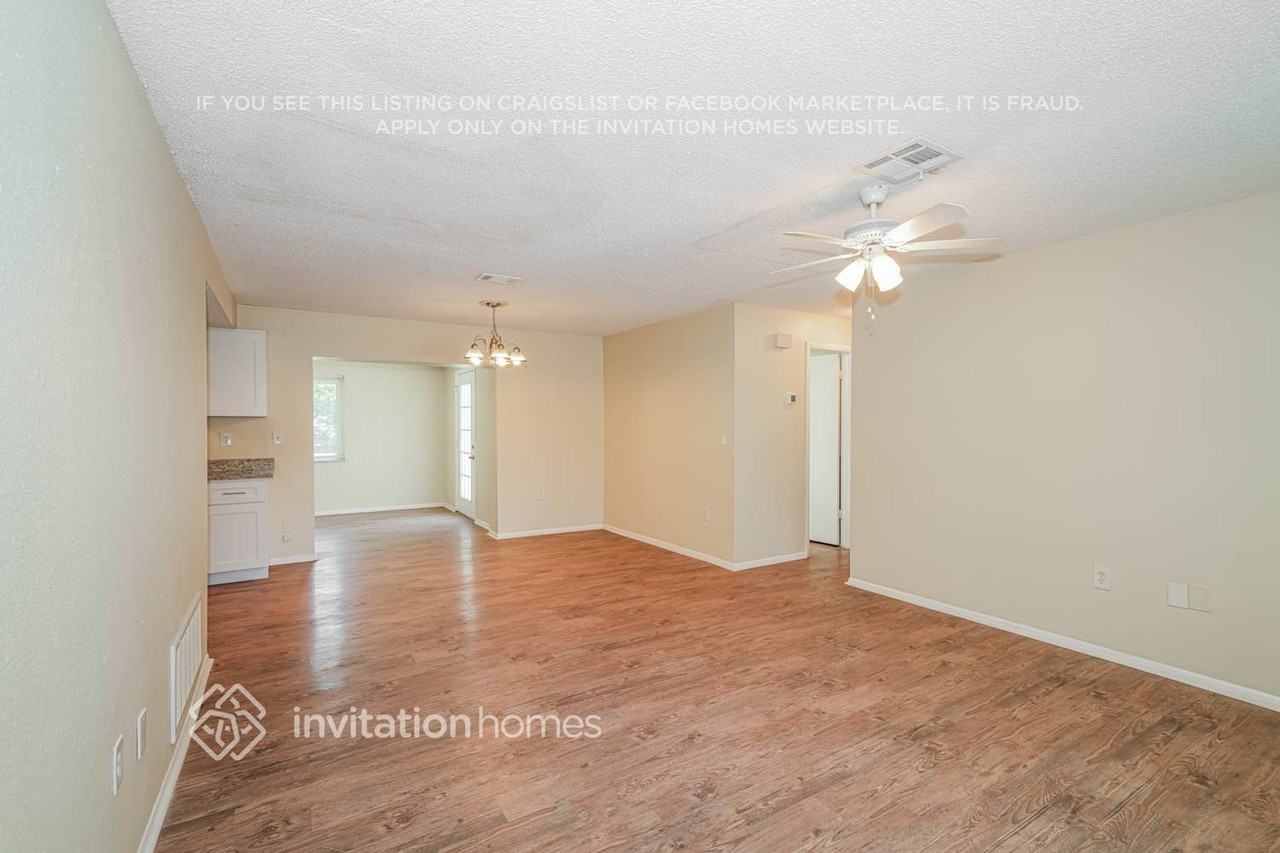 1309 Castleworks Ln - Photo 4 of 17