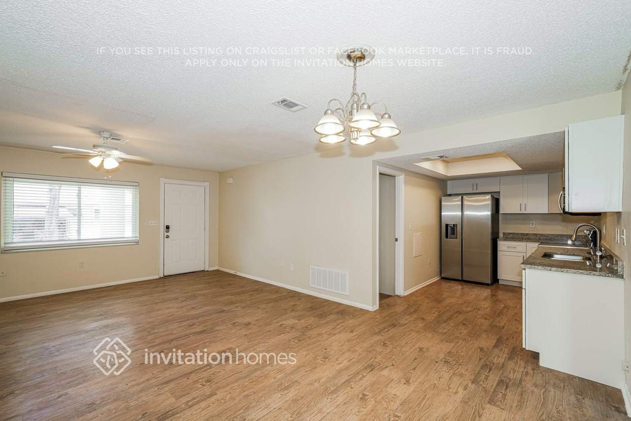 1309 Castleworks Ln - Photo 6 of 17
