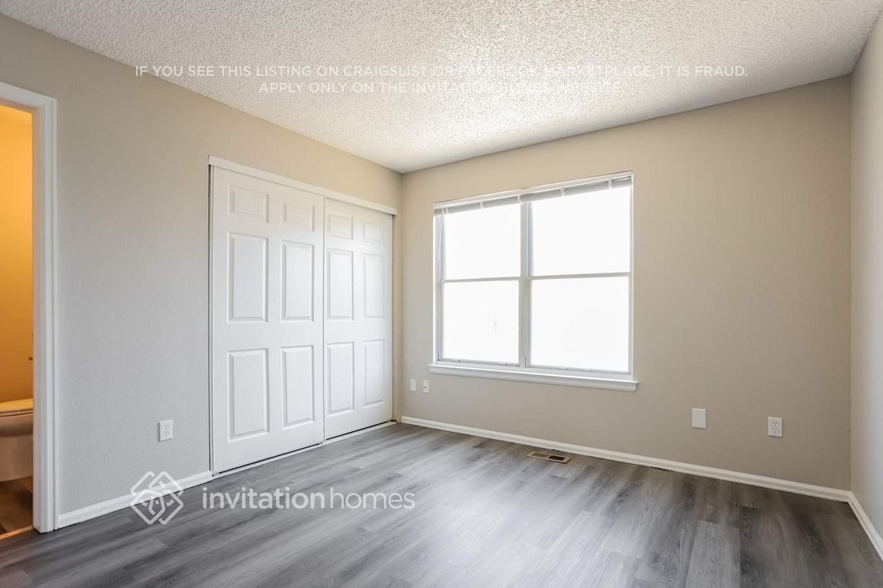 21051 E 46th Ave - Photo 7 of 16
