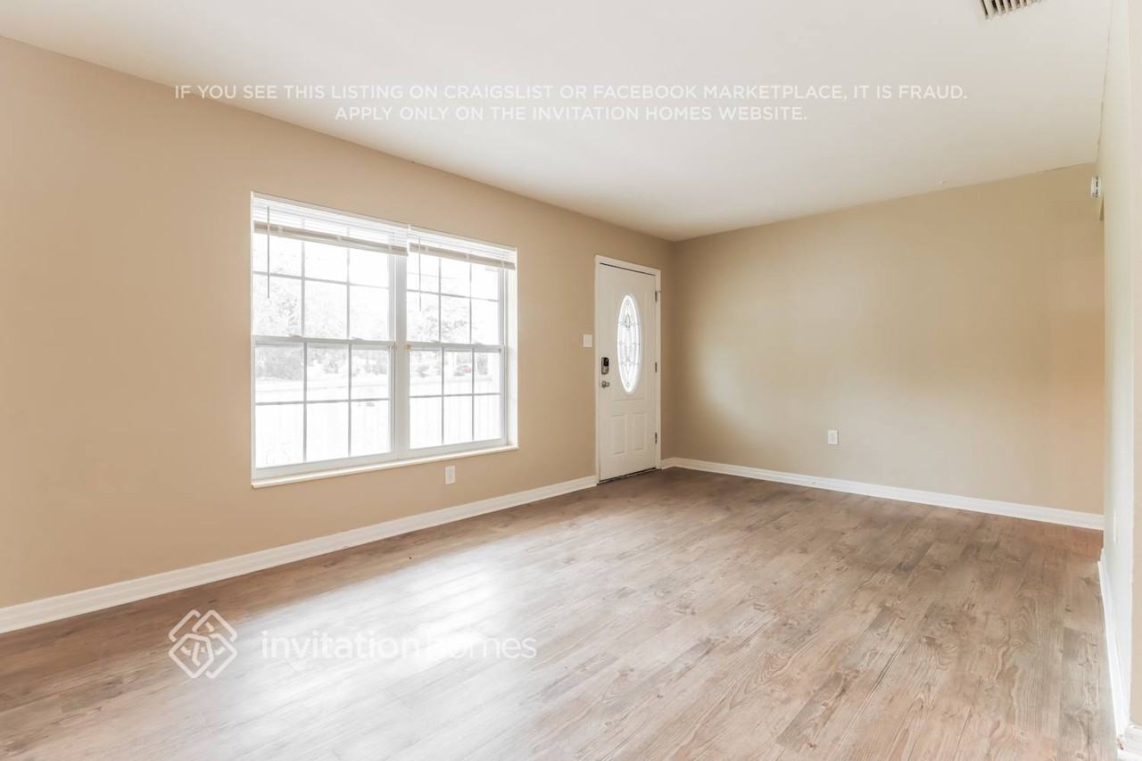 2148 68th Ter S - Photo 5 of 17