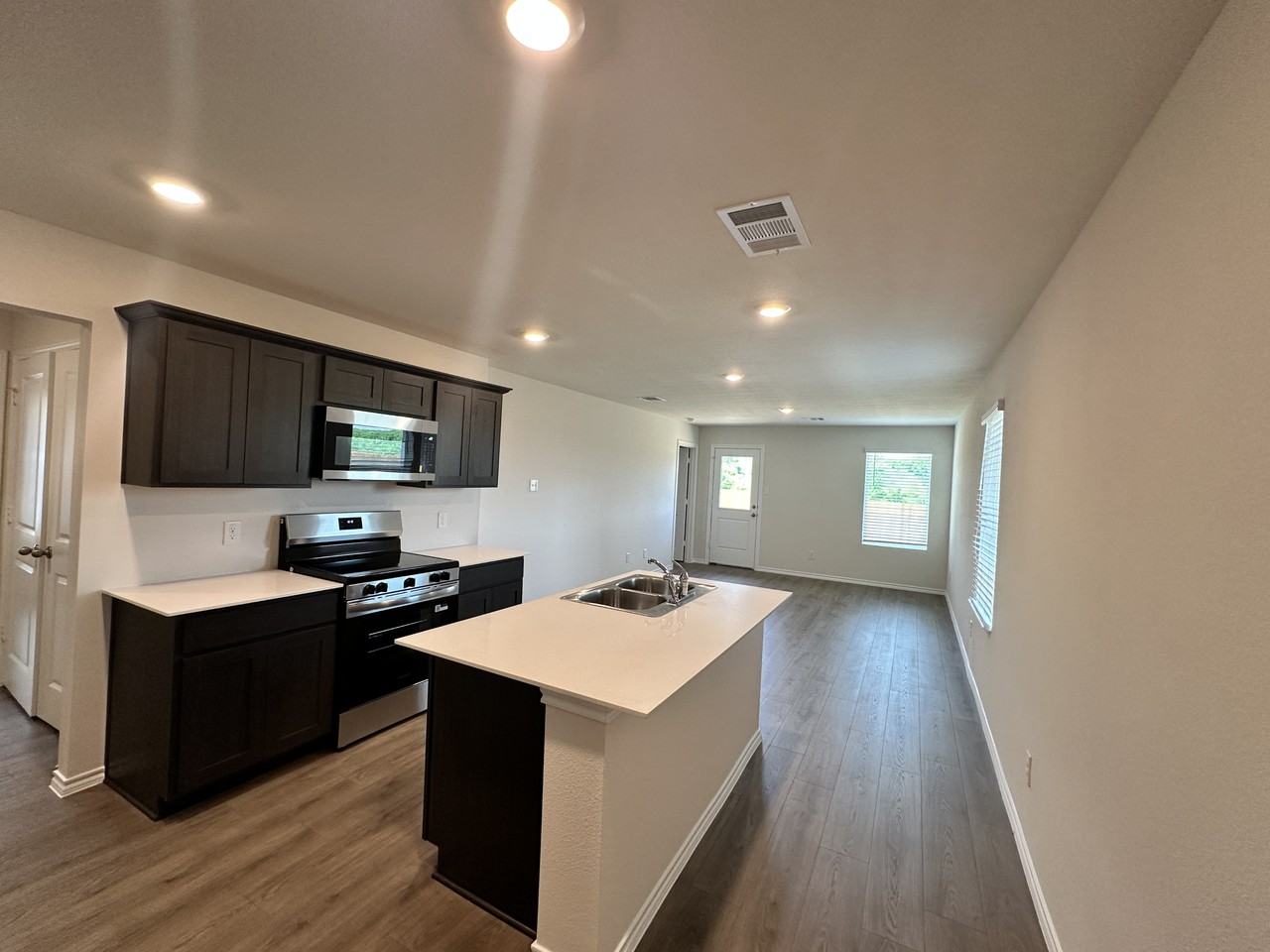 1157 Northfield Drive #1 - Photo 3 of 17
