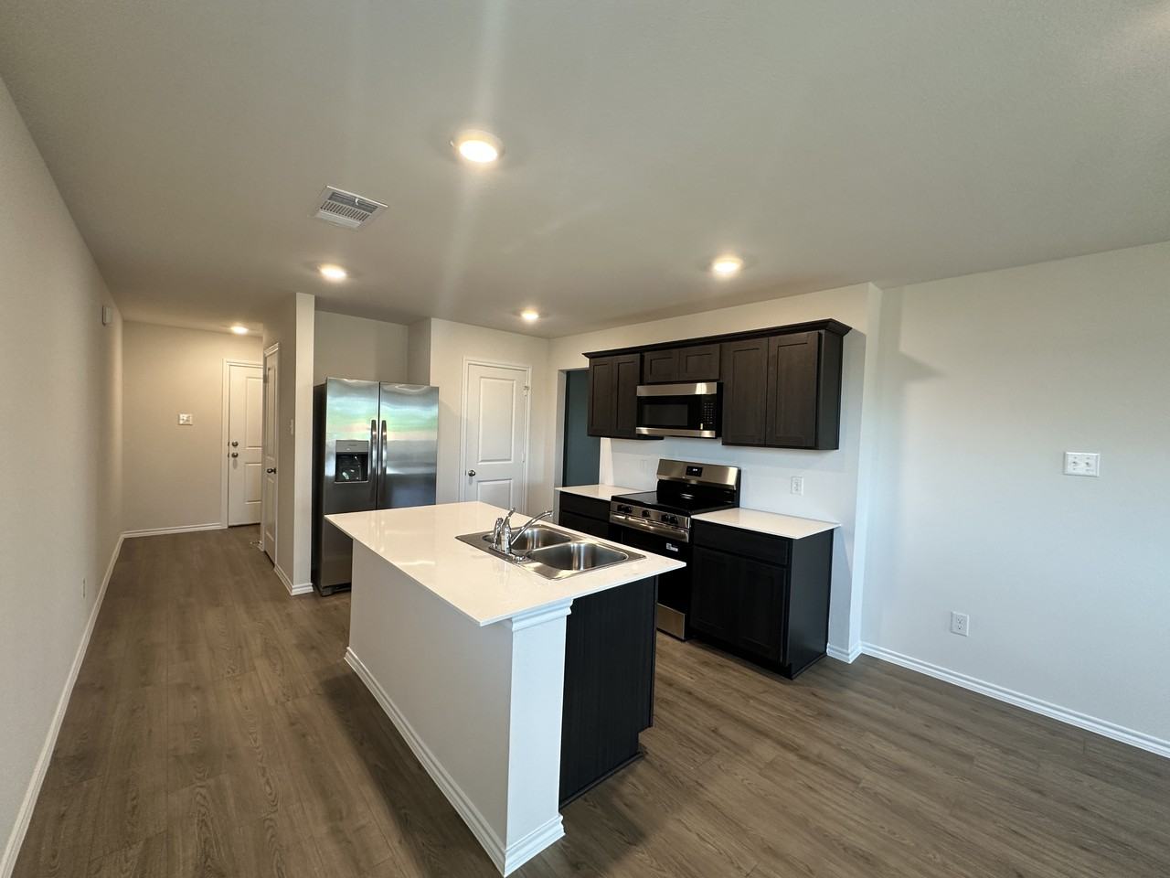 1157 Northfield Drive #1 - Photo 4 of 17