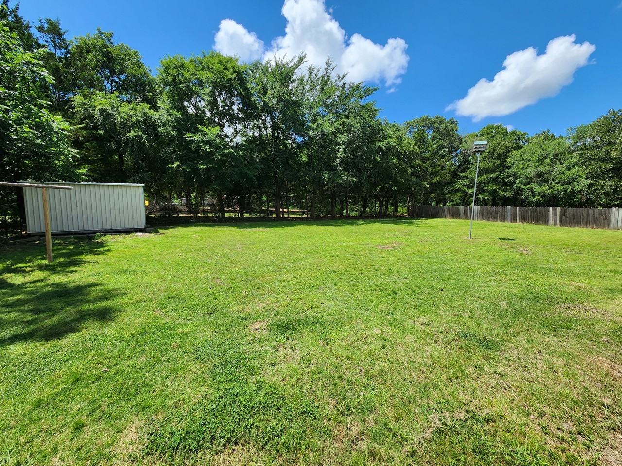 14431 County Road 3587 #1 - Photo 3 of 18