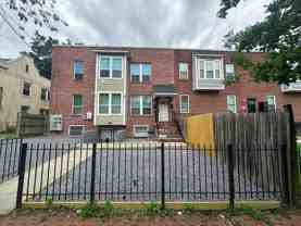 2205 16th St Se - Photo 1 of 1