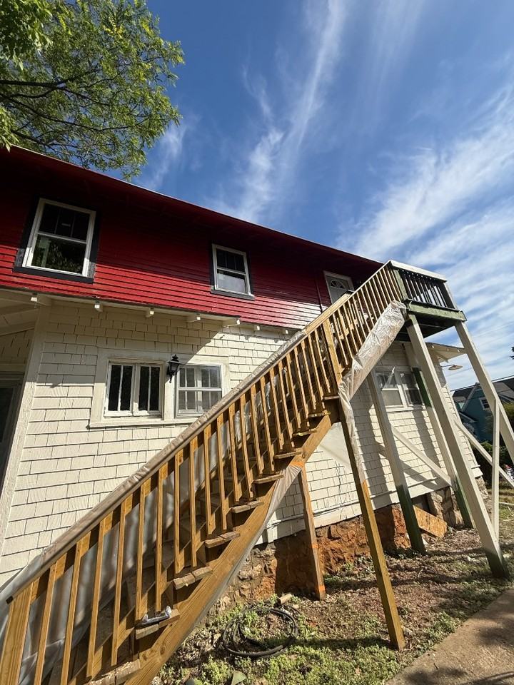 1359 Park St - Photo 6 of 8