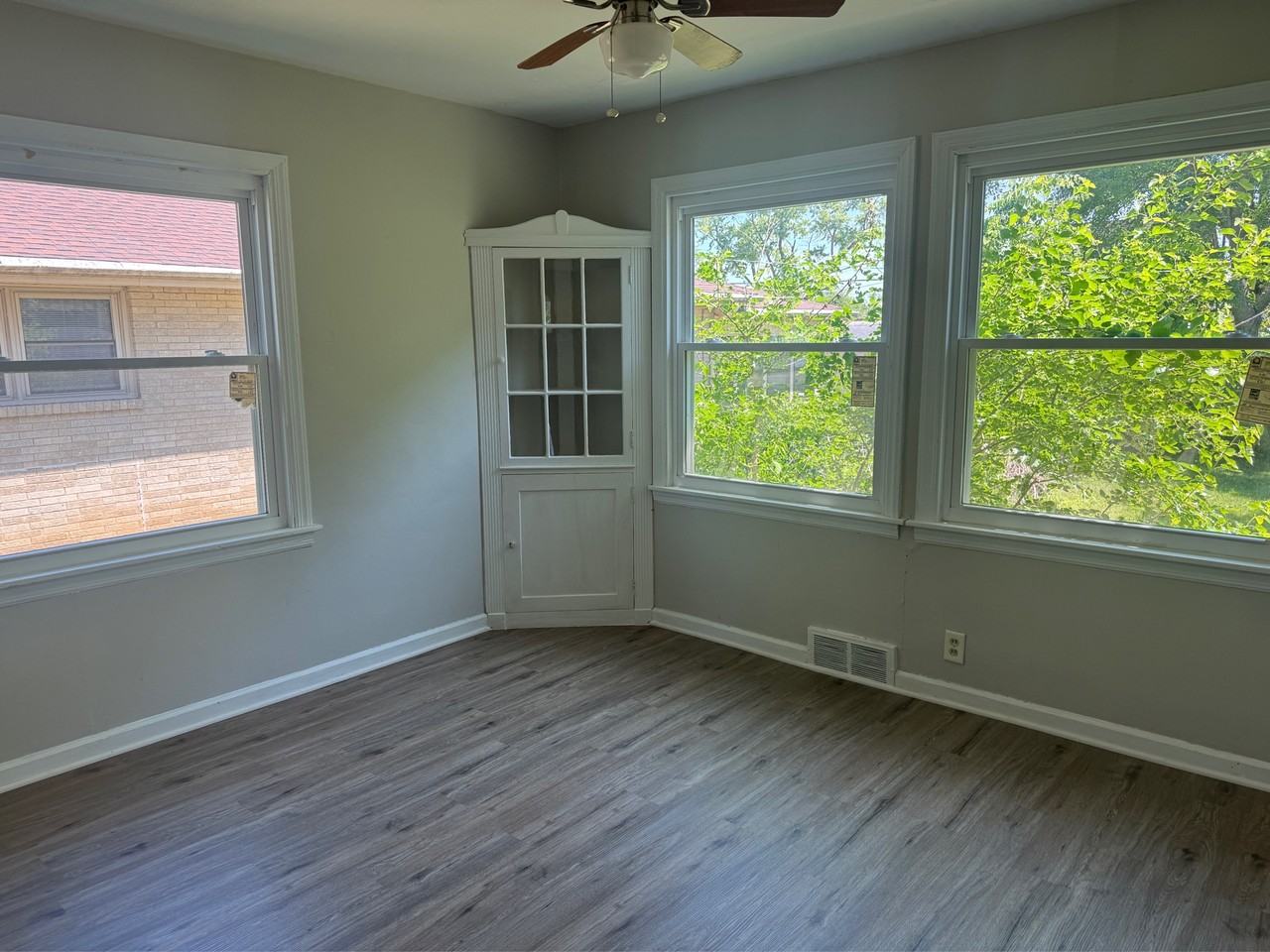 3117 Louise St #1 - Photo 4 of 13